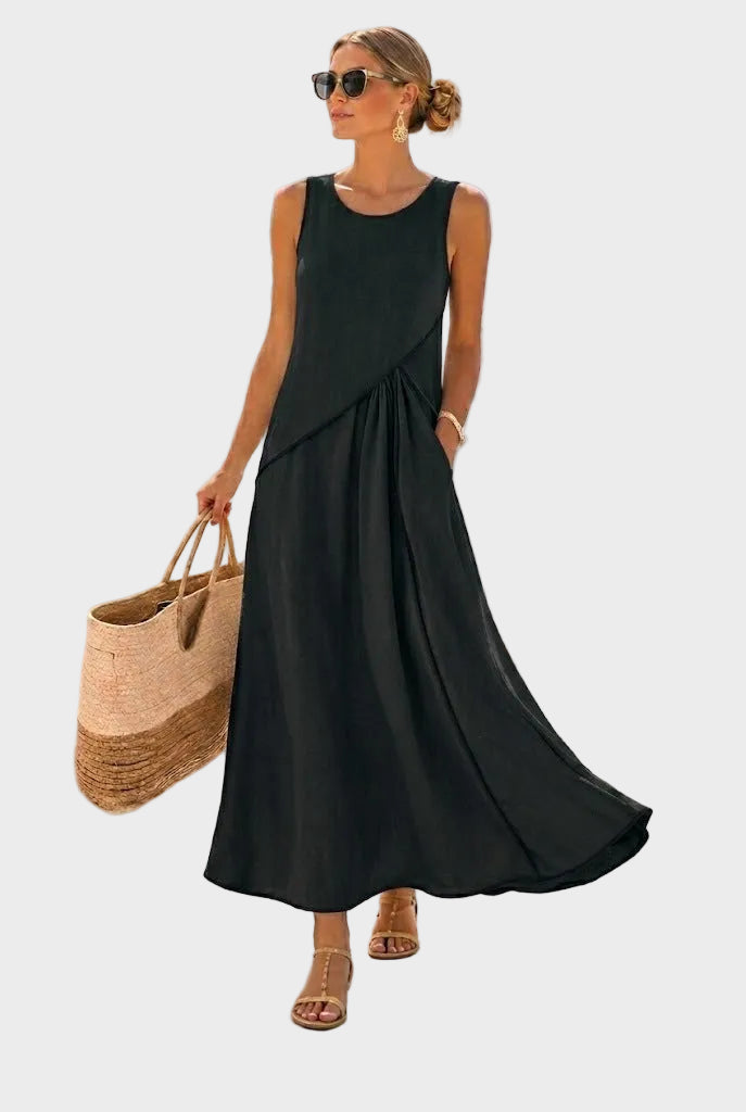 Maisy | Elegant Sleeveless Dress Black, photo studio