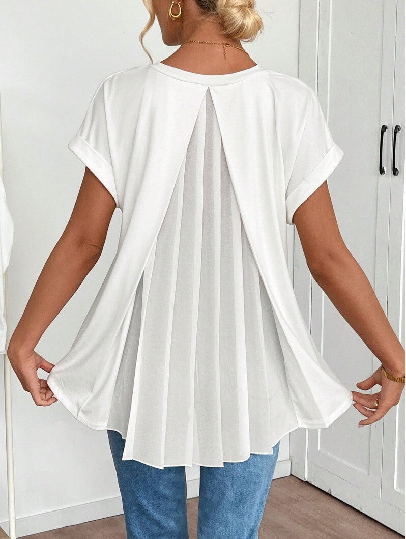 Alina | Elegant Pleated Tunic White, studio photo