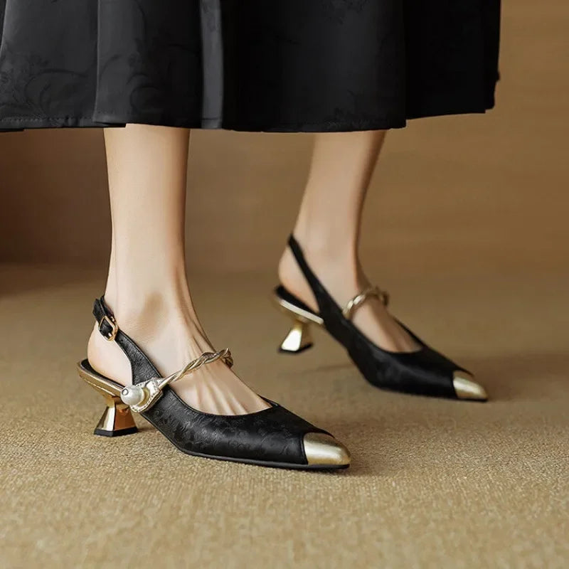 Pointed Velvet Pearl Pumps Black, studio photo