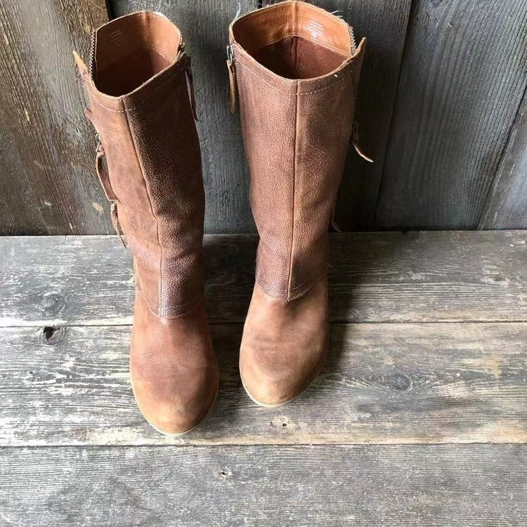 Giana Cowgirl Boots Brown, photo studio