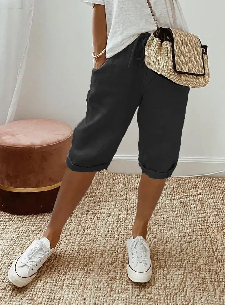 Aleah Elegant Linen-Cotton Trousers Black, photo studio