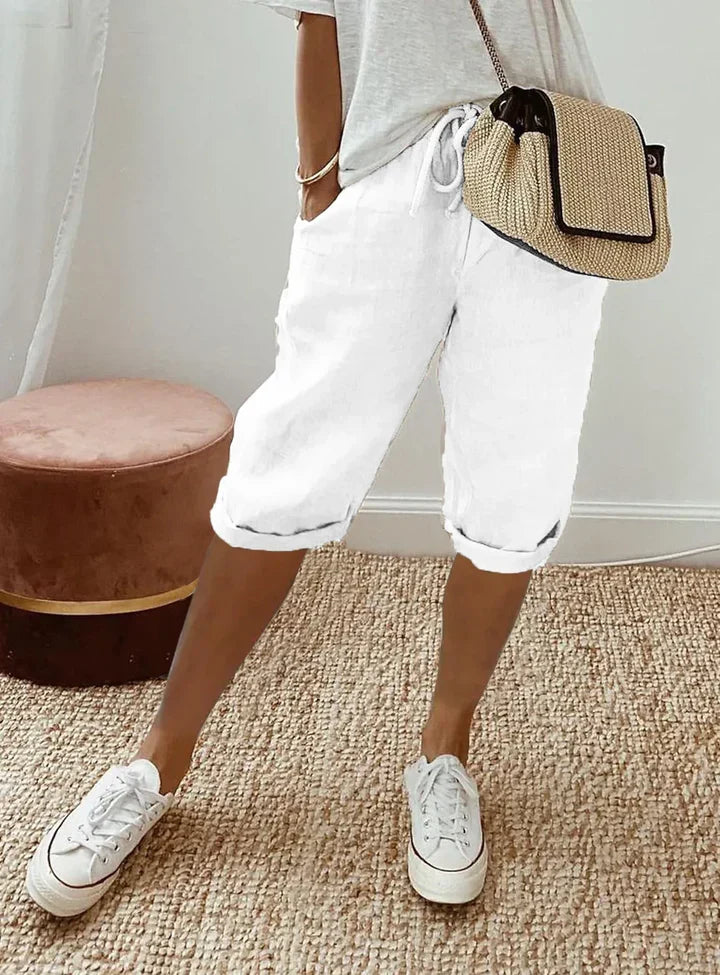 Aleah Elegant Linen-Cotton Trousers White, photo studio
