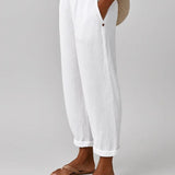 Romina | Cropped Trousers with Turn-Ups and an Elastic Waist