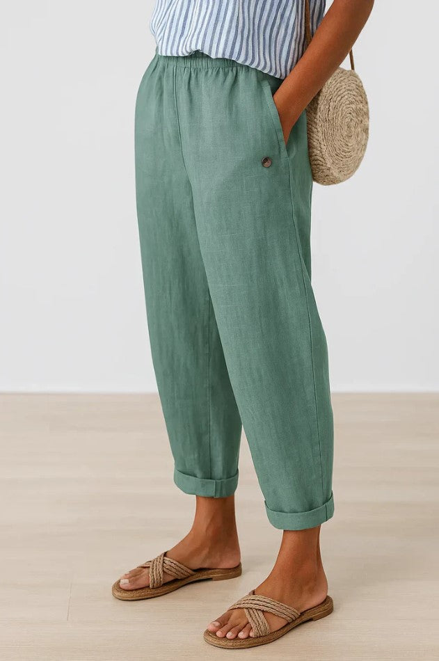 Romina Timeless Breathable Trousers Turquoise, photo studio