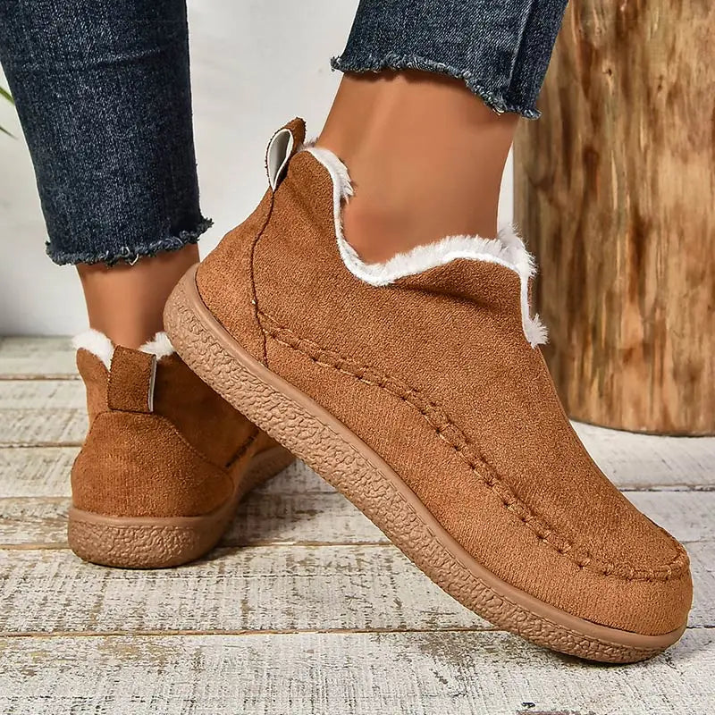 Hera - Orthopedic Ankle Boots Brown, photo studio