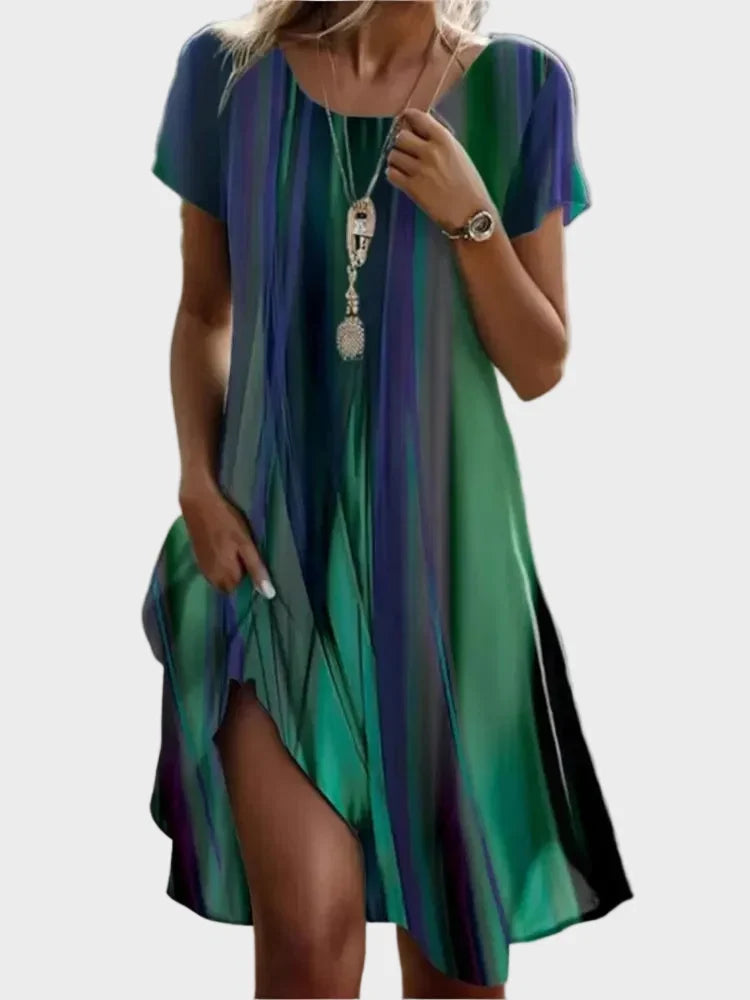 Serena | Elegant Dress Malachite Blue, photo studio