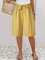 Nevaeh | Knee-Length Shorts with a Drawstring Waist