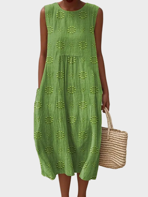 Miranda | Effortless Midi Dress Green, photo studio