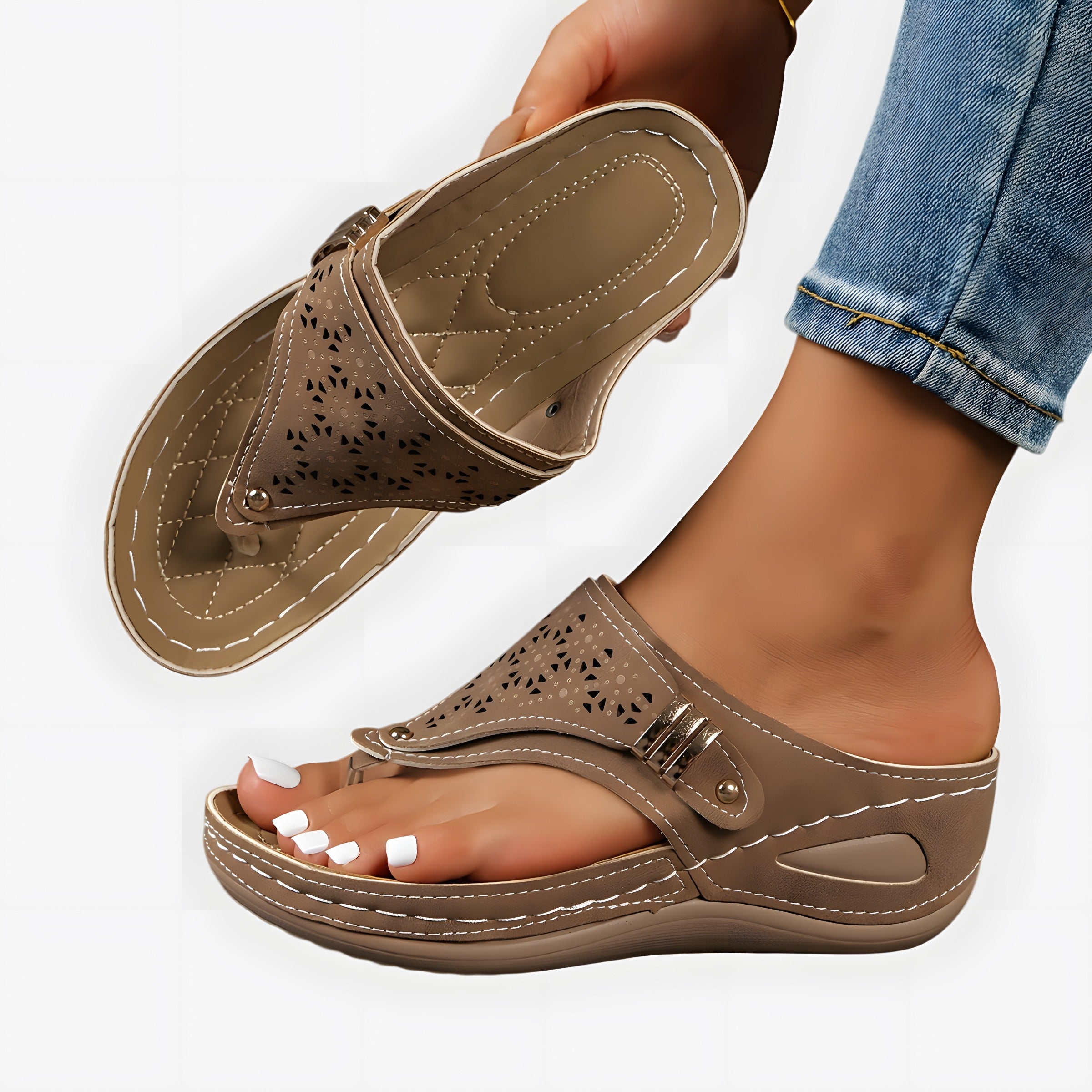 Annika | Women's Flip Flop Sandals Khaki, photo studio