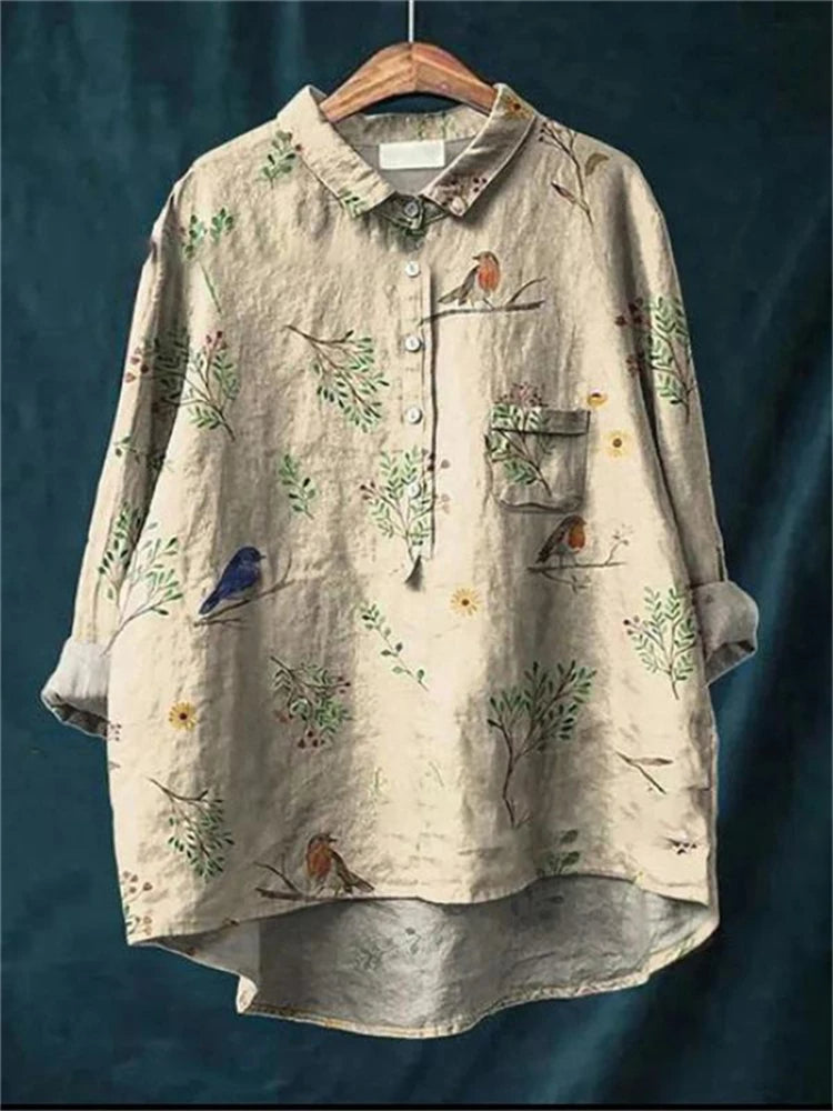 Mariella | Vintage Romantic Print Blouse Birds, studio photo