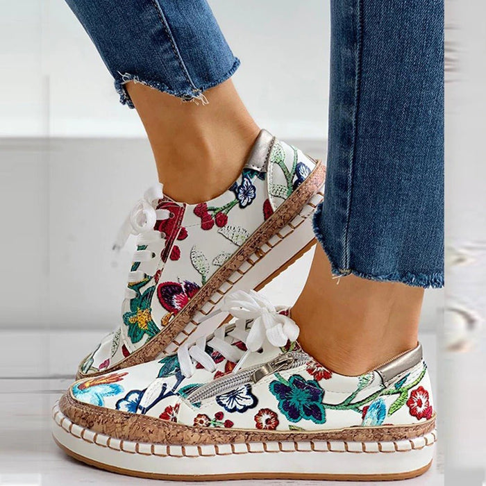 Oluchi | Side-Zip Sneakers with a Stitched Platform Sole