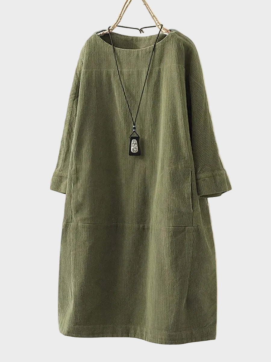 Ella | Relaxed Fine Corduroy Midi Dress Khaki, photo studio