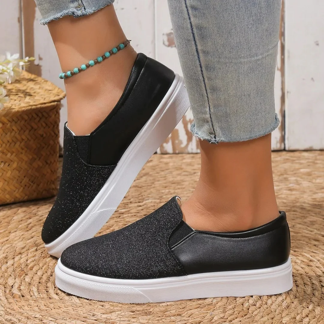 Sienna Orthopedic Comfort Slip-Ons Black, photo studio