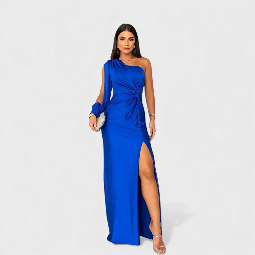 Katherine | Elegant Evening Maxi Dress Blue, photo studio
