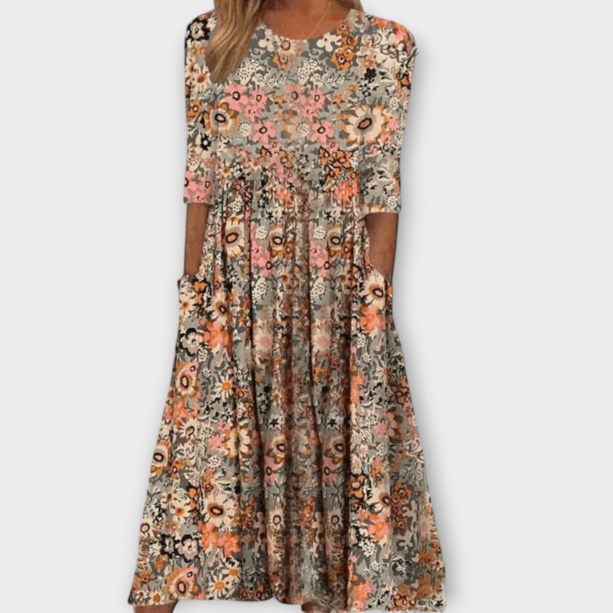 Christina | Comfortable Versatile Summer Dress Beige, photo studio