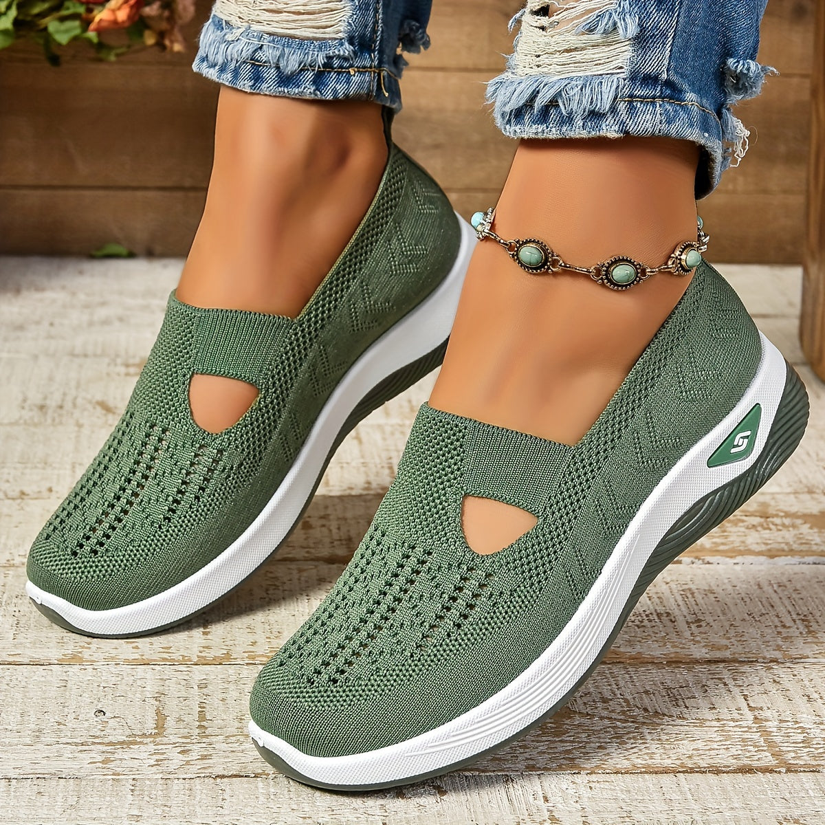 Carry Orthopaedic Slip-On Shoes Green, photo studio
