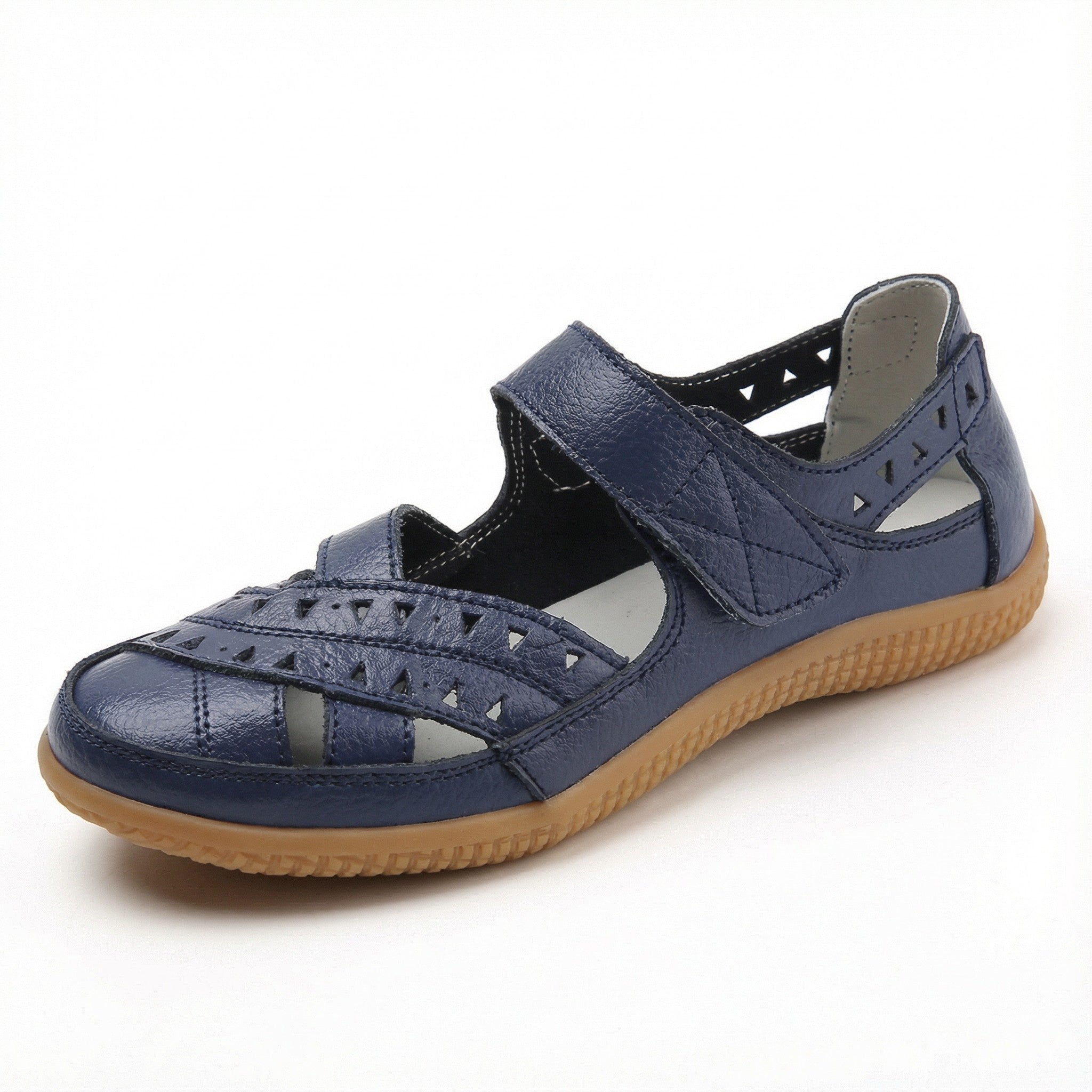Savia Orthopedic Walking Sandals White, photo studio