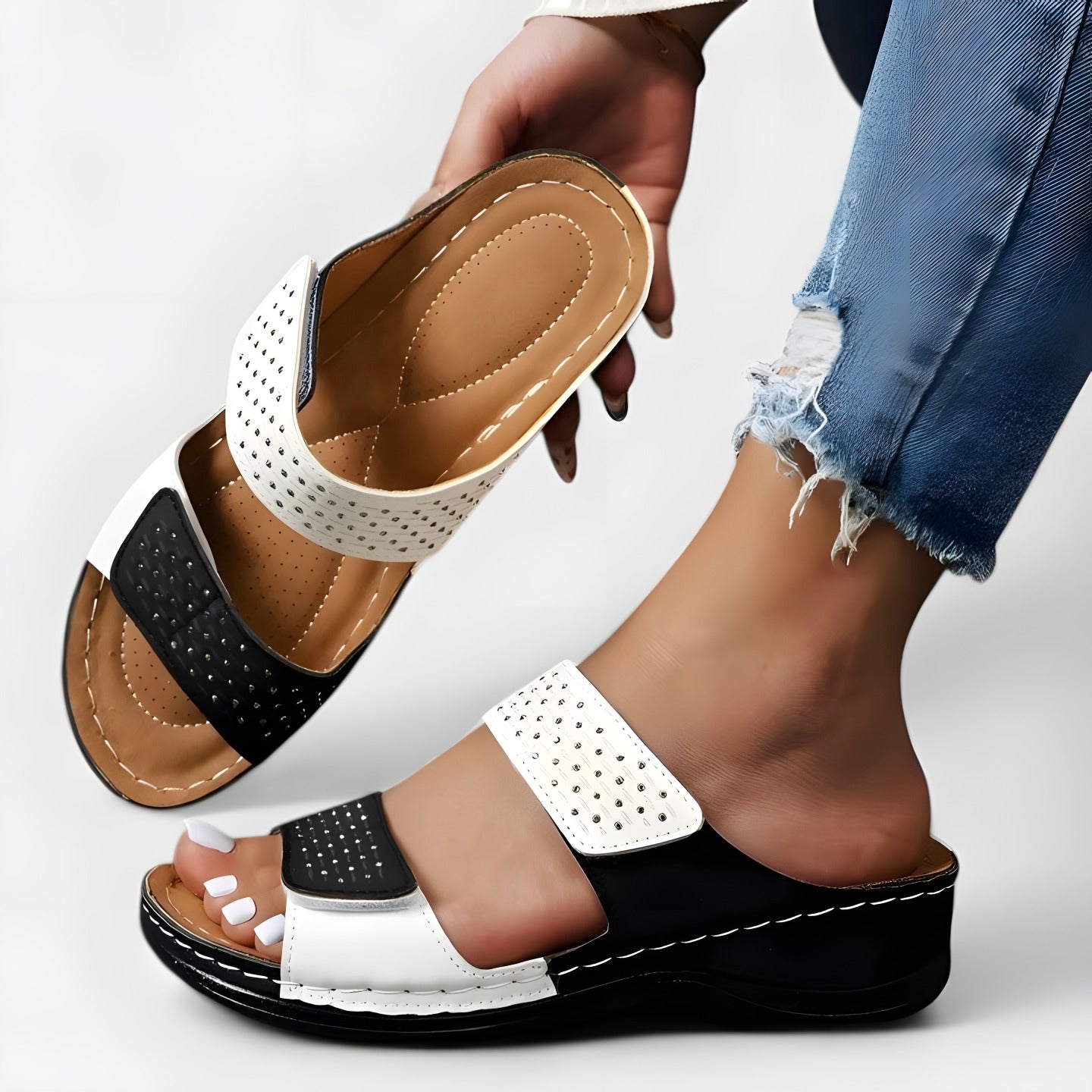 Cherie | Women's Comfortable Orthopaedic Sandals White-Black, photo studio