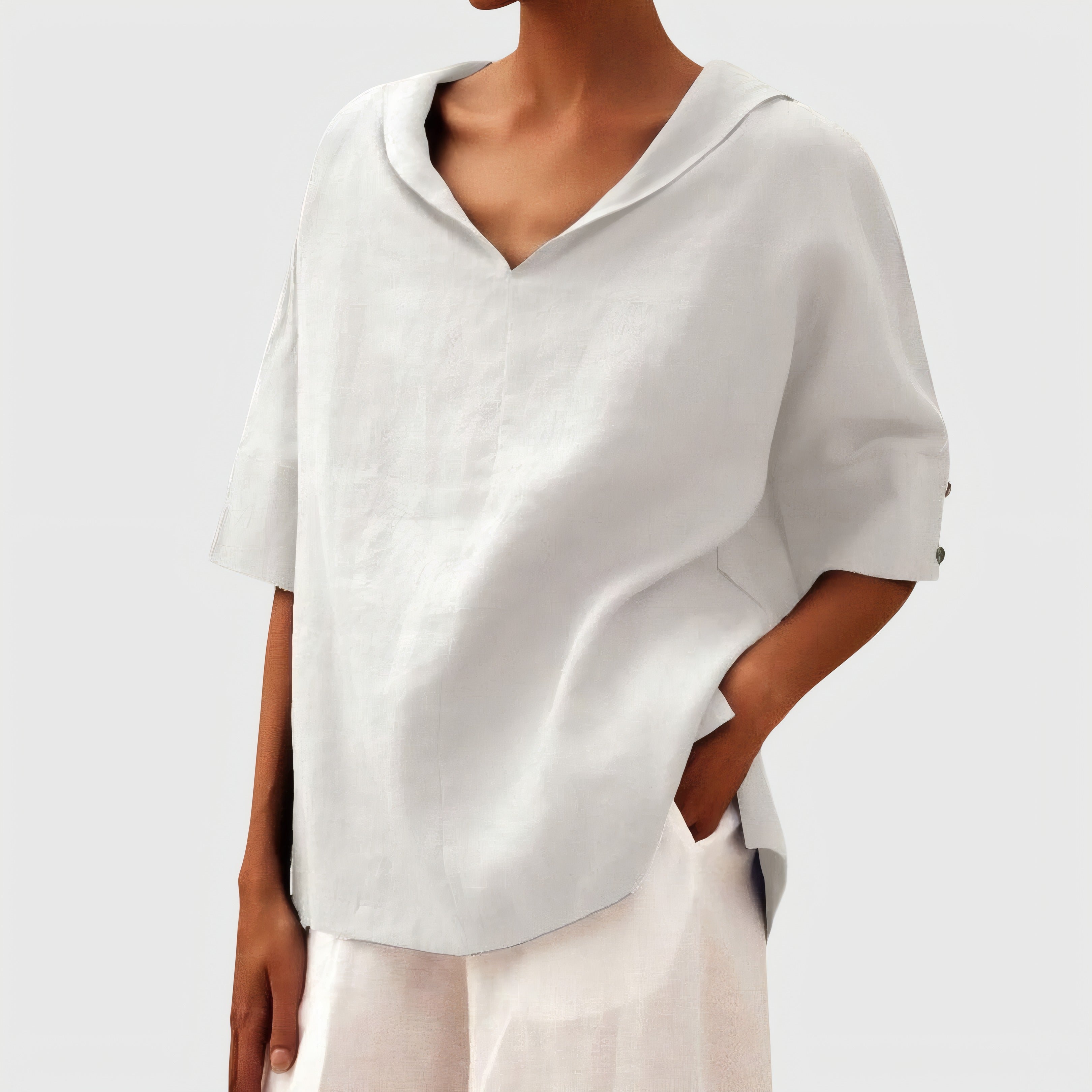 Antoinette | Relaxed Casual Blouse White, photo studio