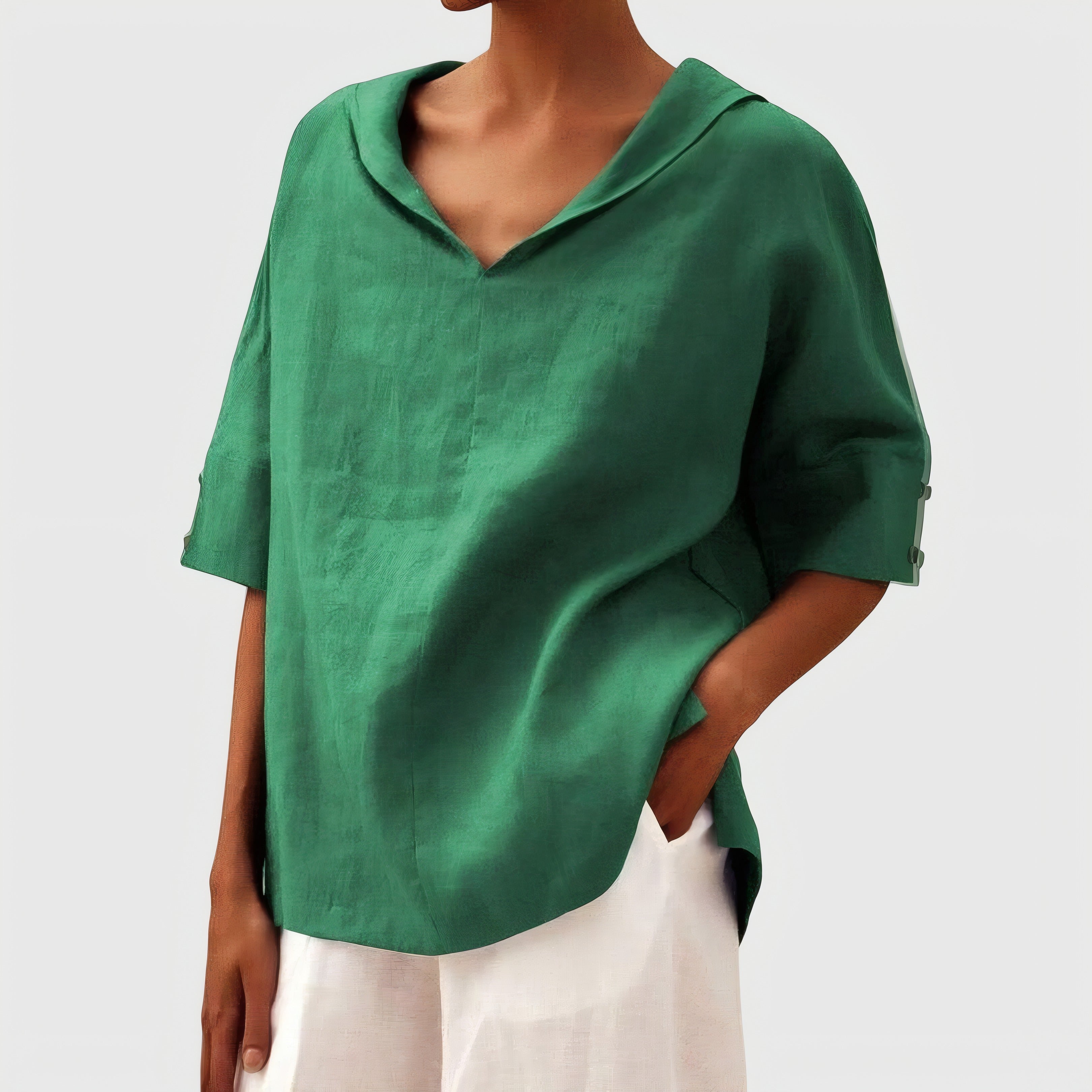 Antoinette | Relaxed Casual Blouse Green, photo studio