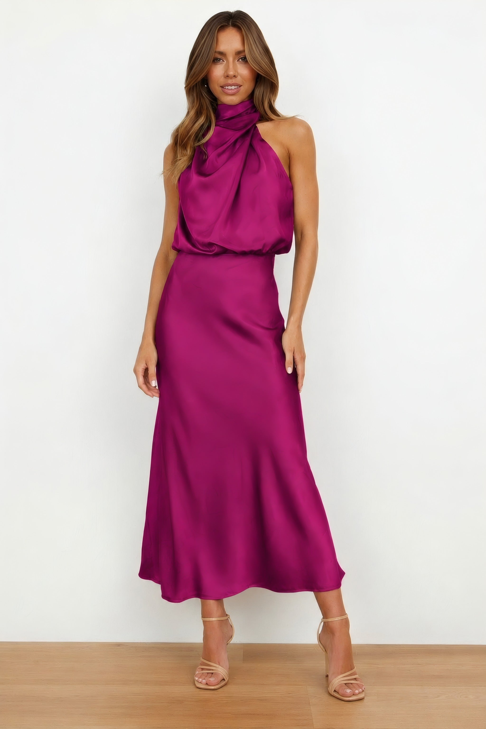 Allie | Evening Dress with Flowy Skirt Pink, photo studio