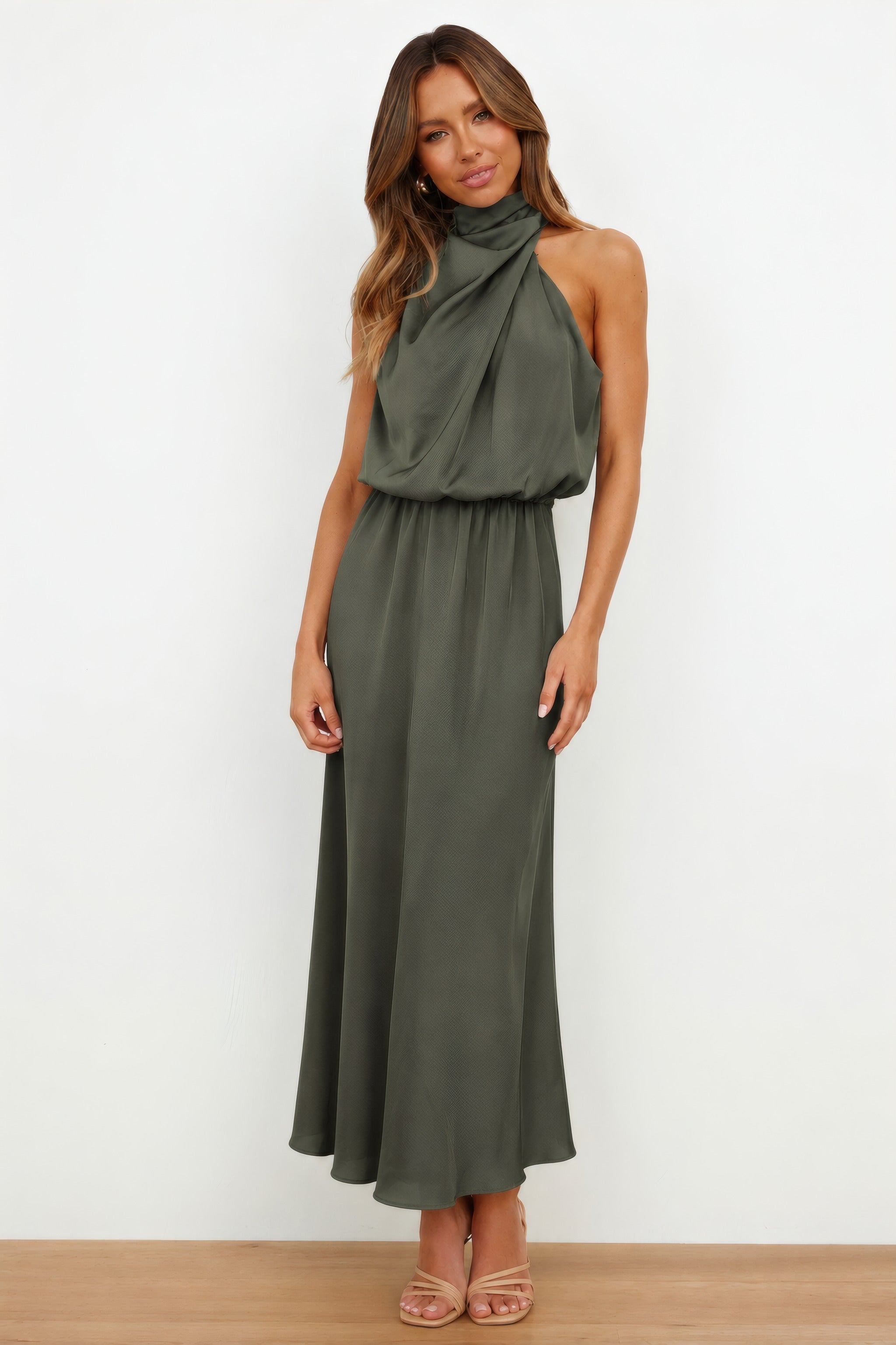 Allie | Evening Dress with Flowy Skirt Olive Green, photo studio