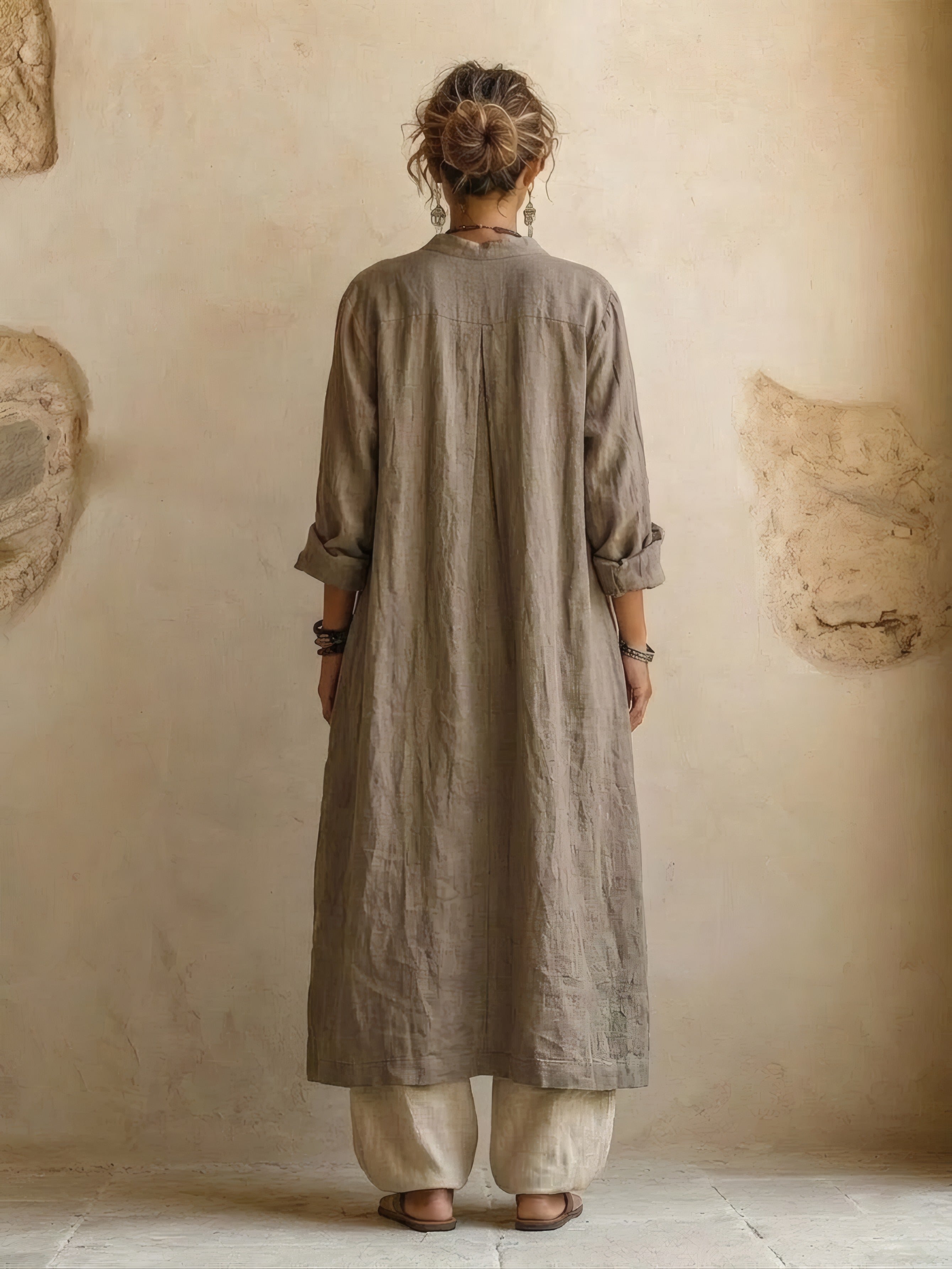 Sienna | Layered Three-Piece Set Brown, photo studio