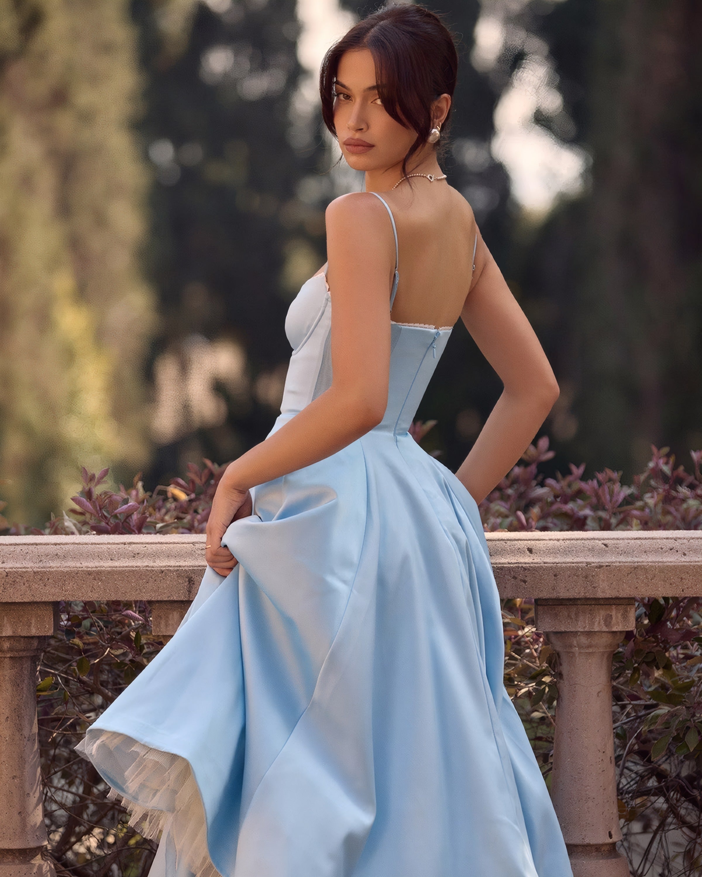 Inez | Elegant Midi Dress Baby Blue, photo studio