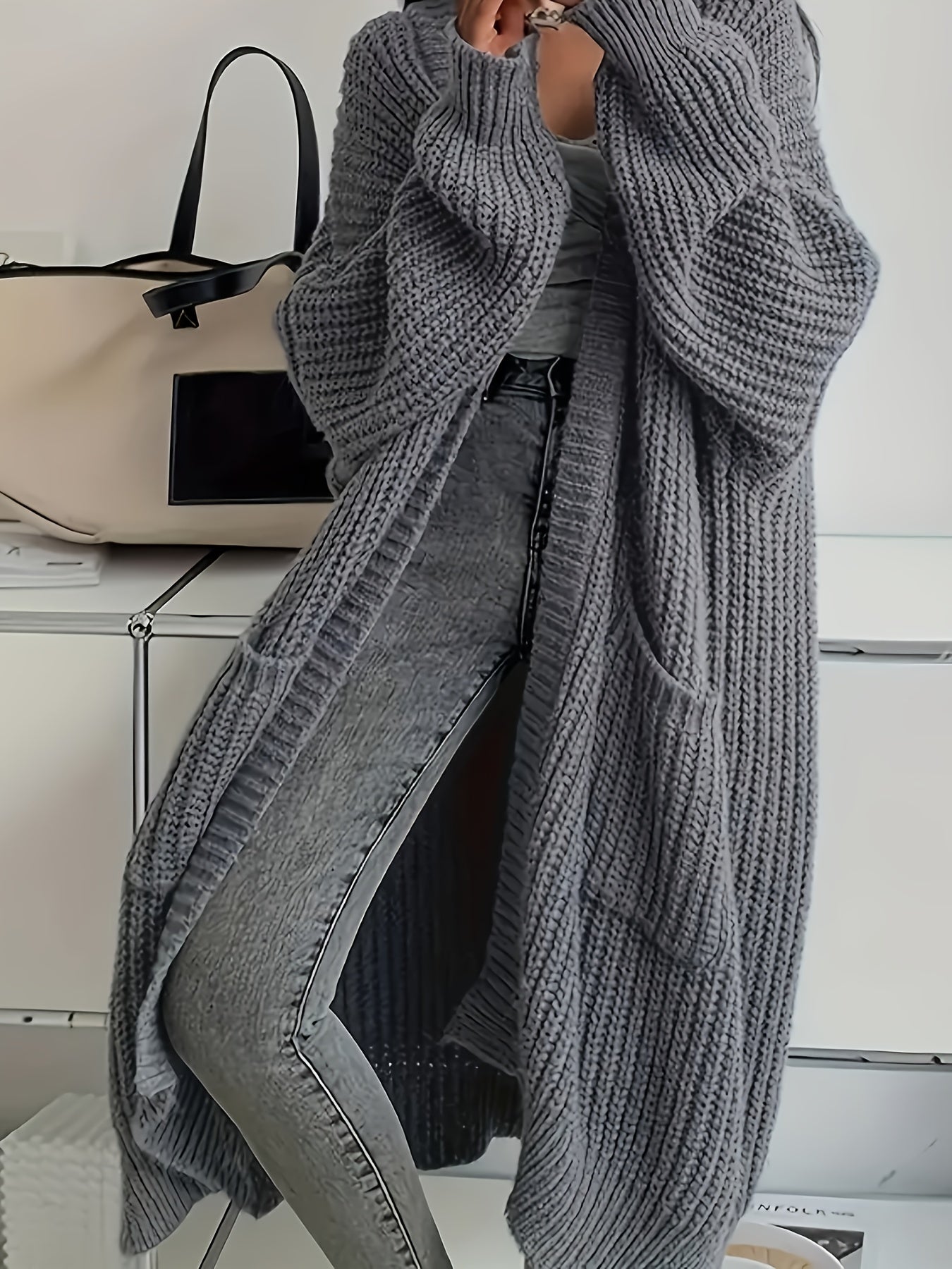 Long Cardigan with Pockets Grey, photo studio