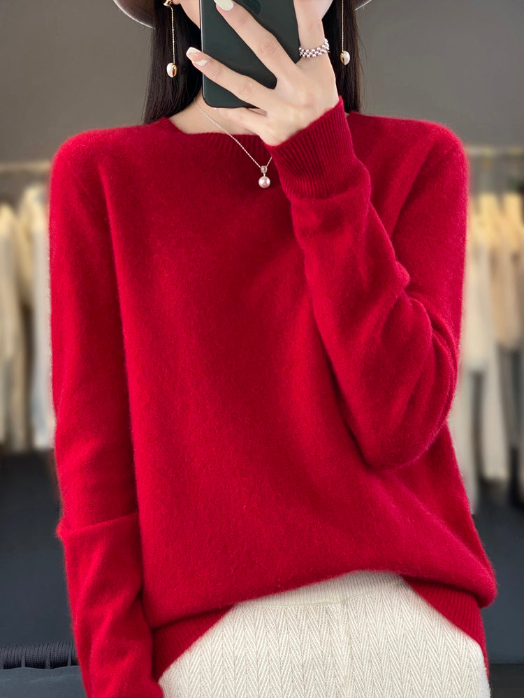Sage Round-Neck Jumper Red, studio photo