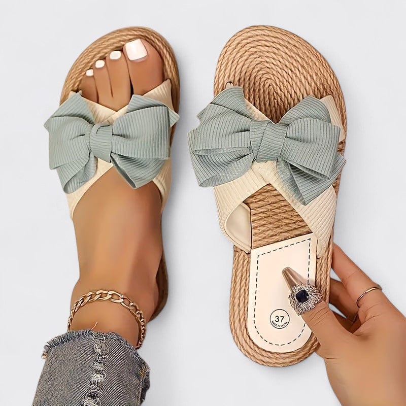 Lara | Women's Bow Sandals Beige, photo studio