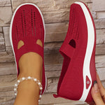 Carry | Knit Slip-On Shoes with a Cut-Out Front