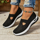 Carry | Knit Slip-On Shoes with a Cut-Out Front