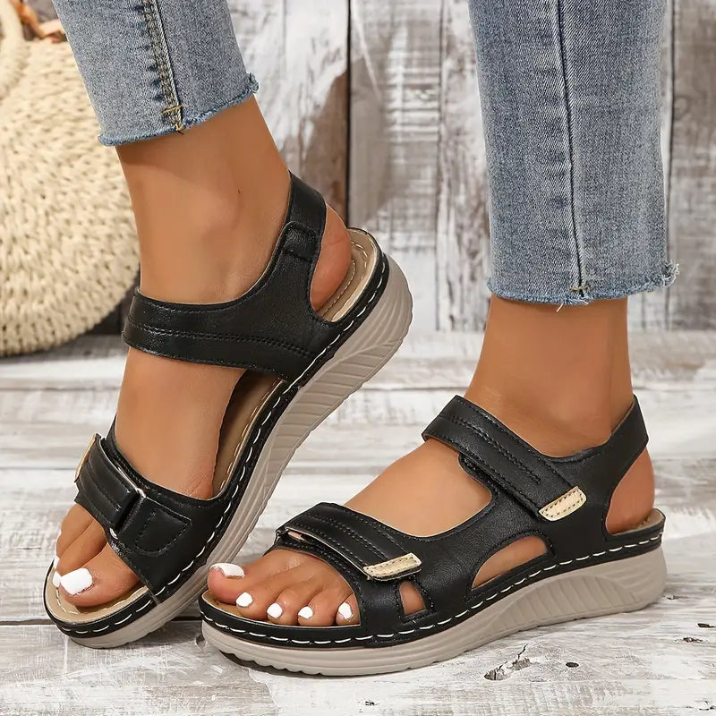 Randy Orthopedic Sandals Black, photo studio