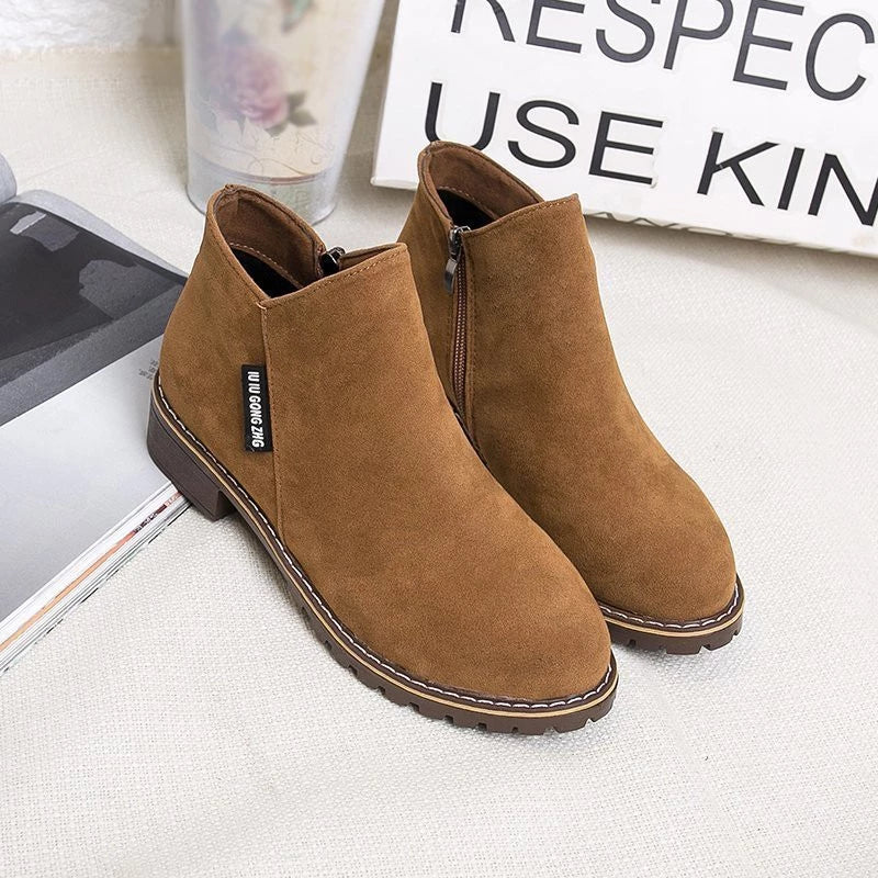 Mary Thick Sole Ankle Boots Dark Brown, photo studio