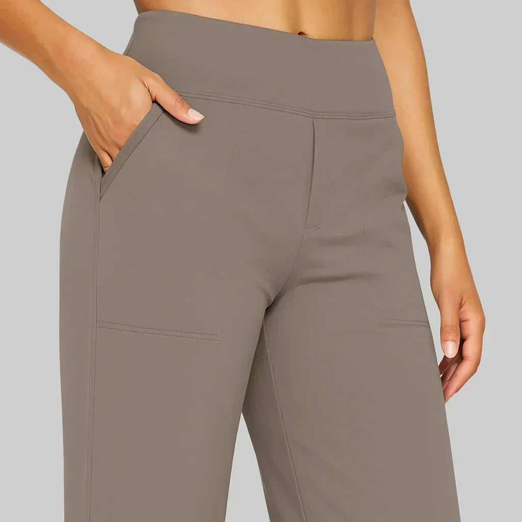 Olivia - Stretch Pants Dark Grey, photo studio