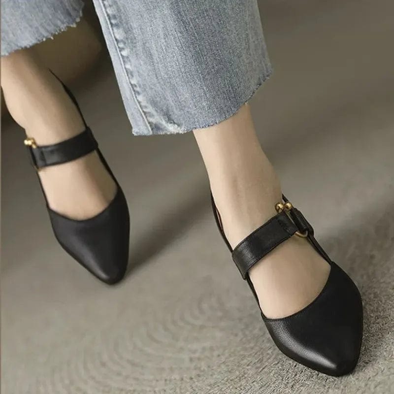 Lysandra Elegant Leather Slingback Heels Brown, photo studio