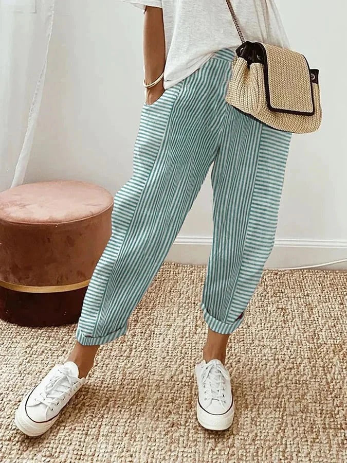 Rylie Striped Trousers Green, photo studio