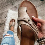 Fernanda | Toe-Loop Sandals with an Ankle Strap