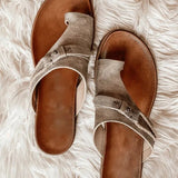 Fernanda | Toe-Loop Sandals with an Ankle Strap