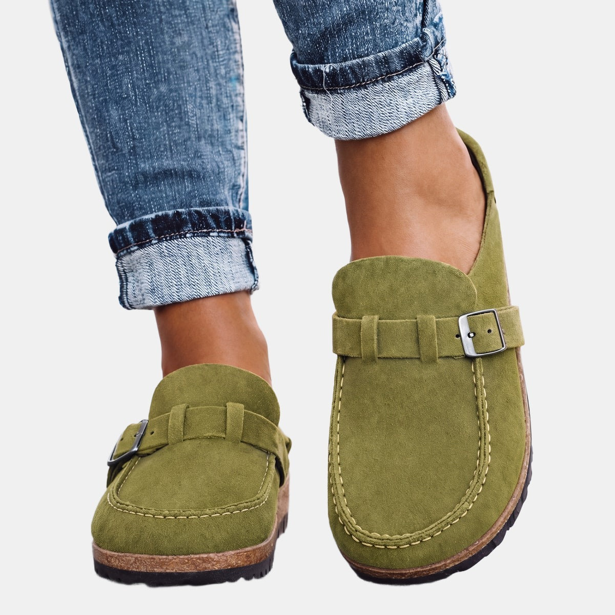 Dorothy | Orthopaedic Clogs with a Side Buckle Green, photo studio