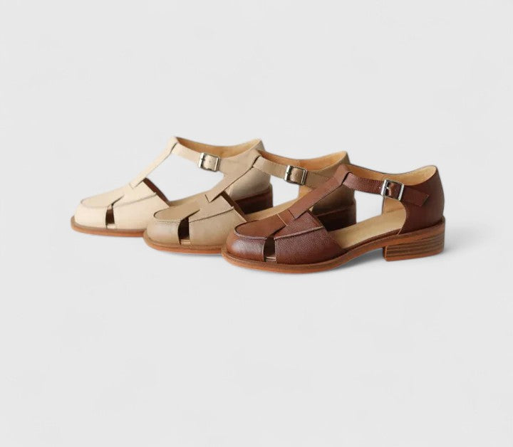 The pair that finishes the outfit.
