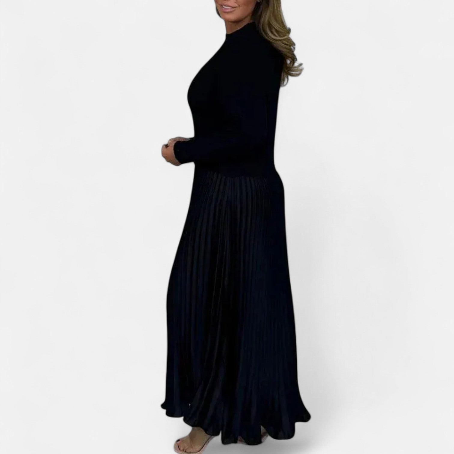 Scarlett | Long Jumper Dress with Pleated Skirt
