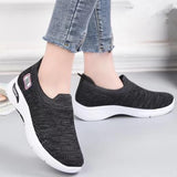 Sayaka | Orthopaedic Slip-On Sneakers with a Wide Toe Box