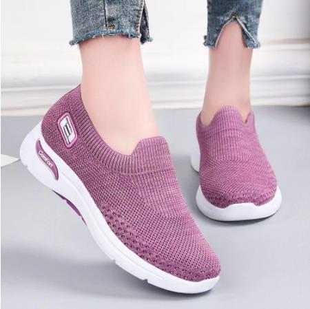 Sayaka Foot Pain Relief Shoes Black, photo studio