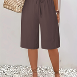 Nevaeh | Knee-Length Shorts with a Drawstring Waist