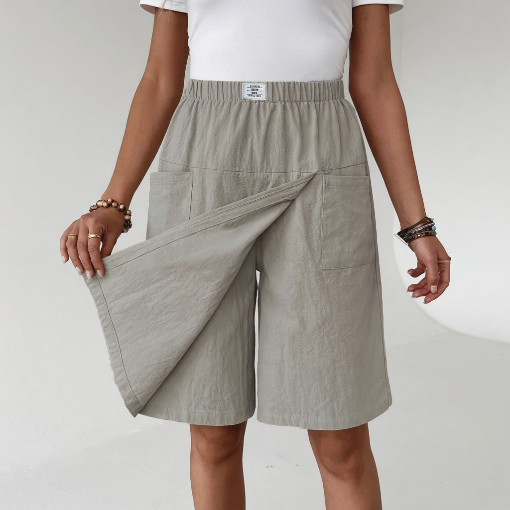 Saskia Versatile Skort Shorts Signature Light Grey, photo studio