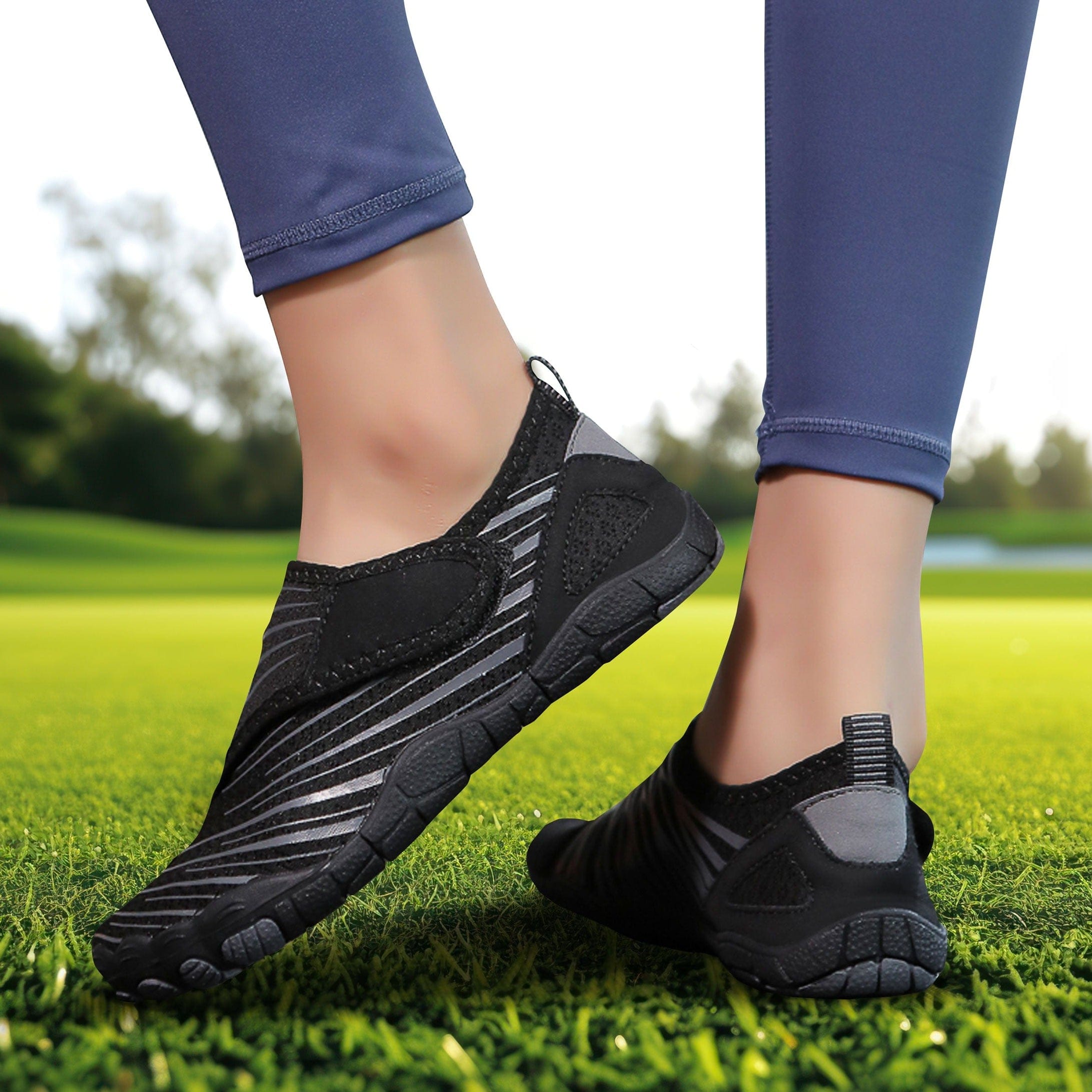Callie Barefoot Orthopedic Trainers Lilac, photo studio
