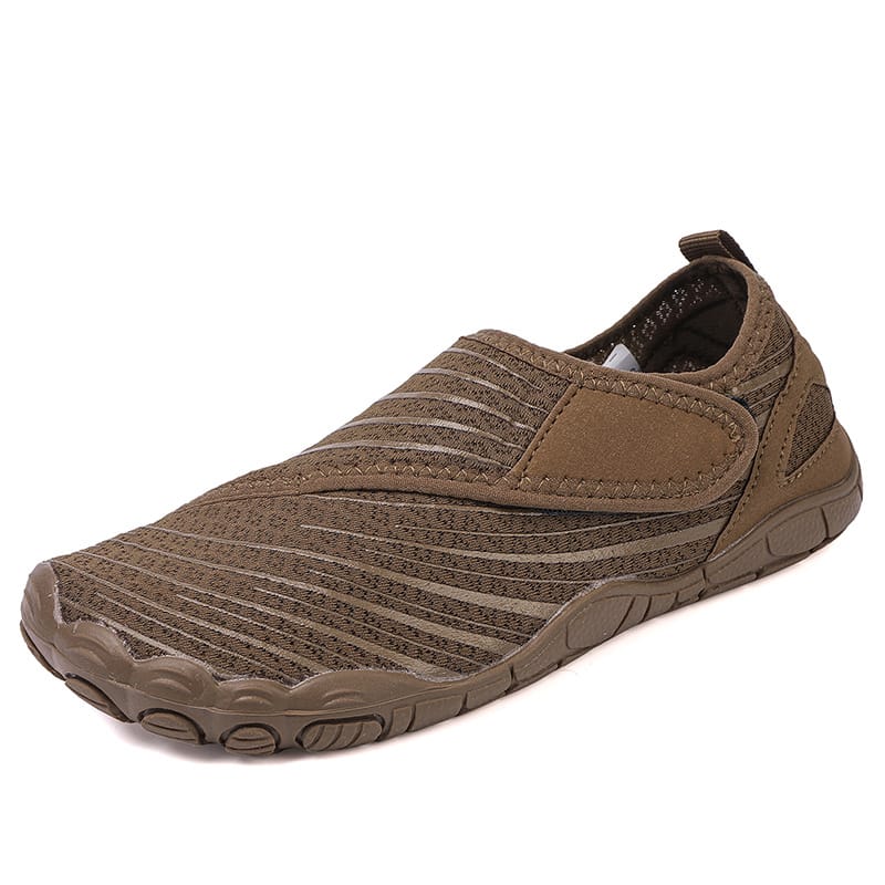 Callie Barefoot Orthopedic Trainers Lilac, photo studio