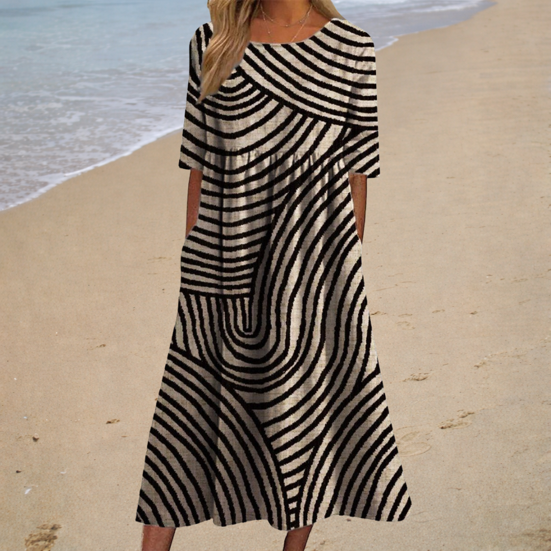 Nina | Women's Chic Flowy Maxi Dress Black, photo studio